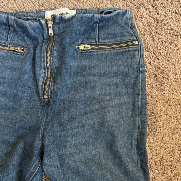 Reformation Niki Jeans in Kasai Wash Size 28 - Picture 8 of 12